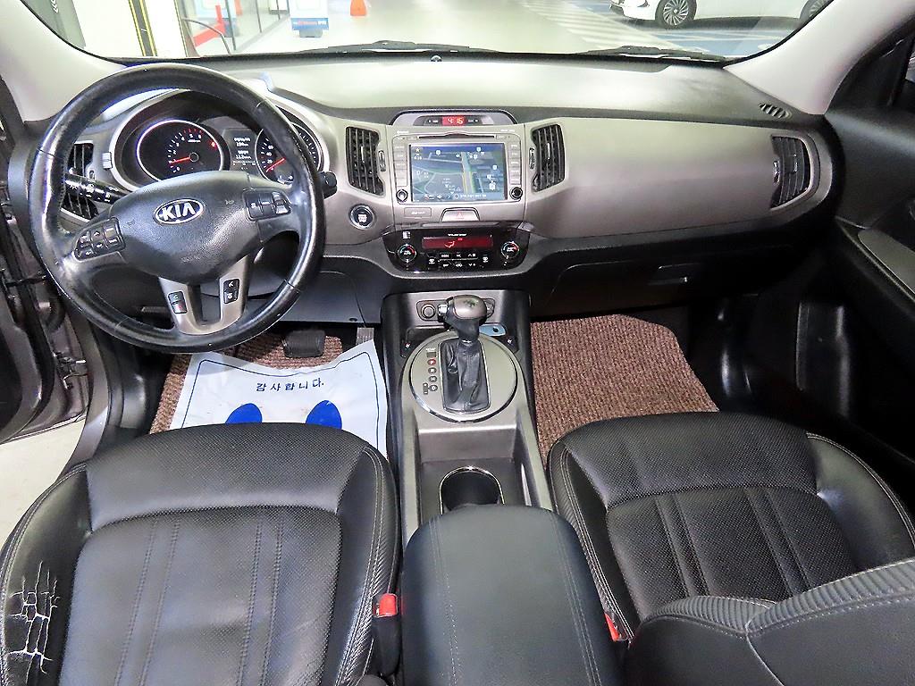 KIA Sportage - Vista 10