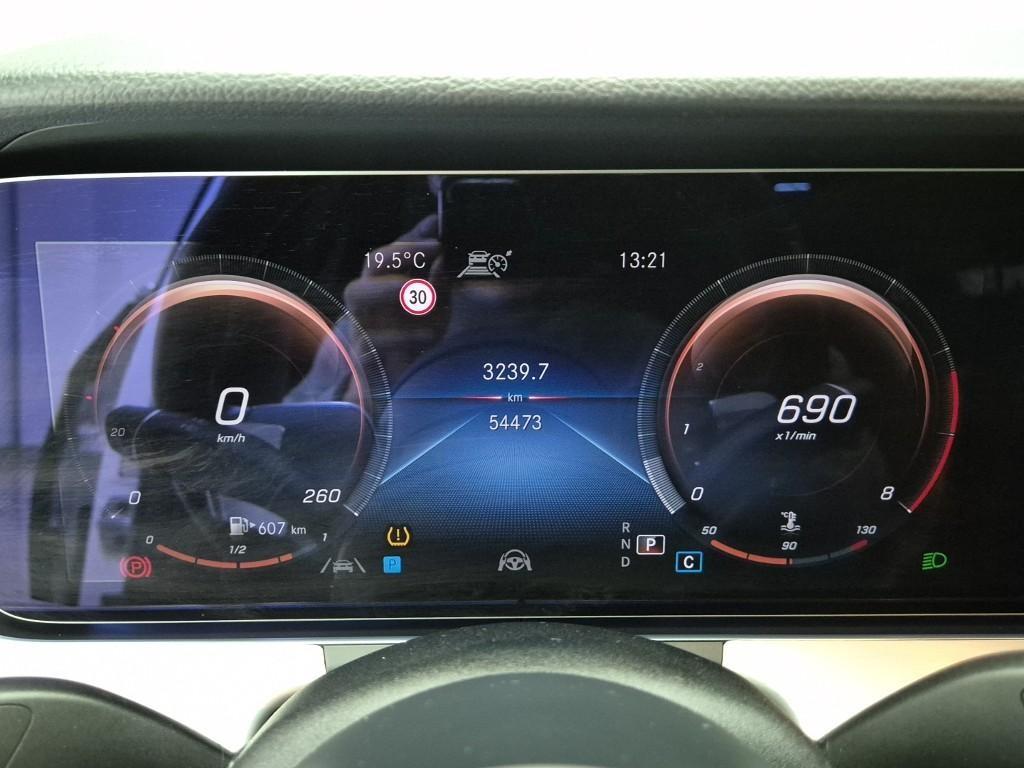 Mercedes Benz E class - Vista 6