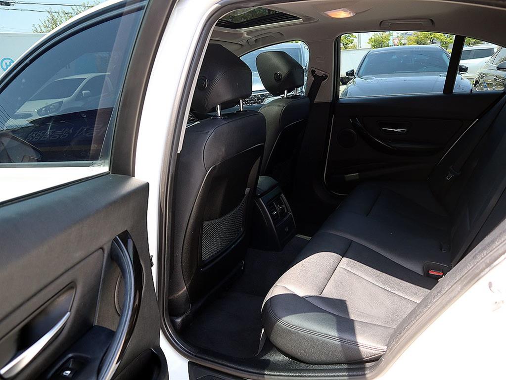 BMW 3 series - Vista 12
