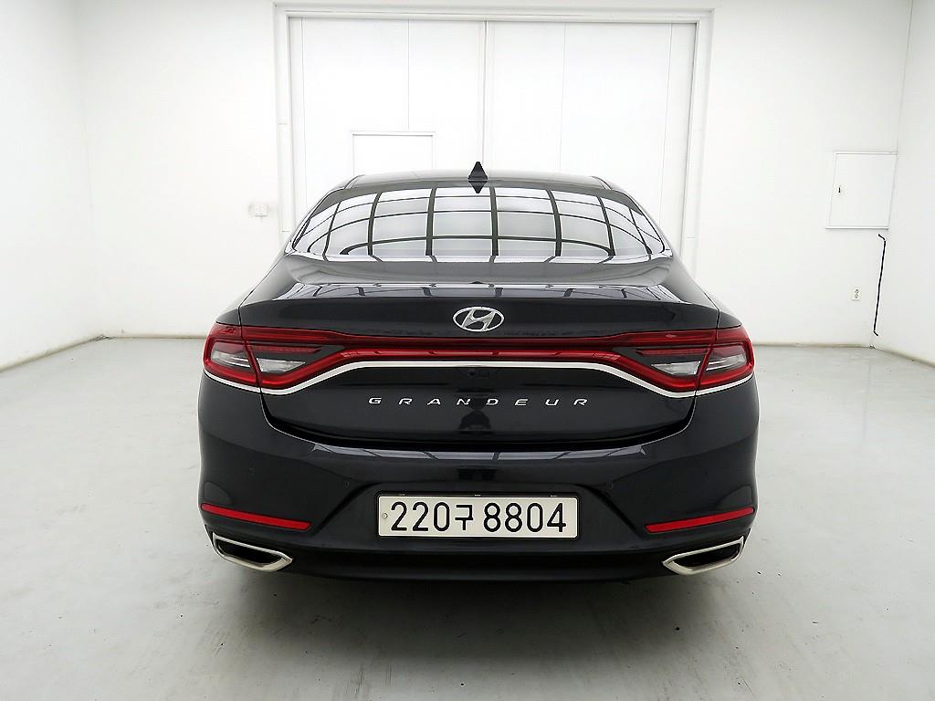 HYUNDAI Grandeur - Vista 3