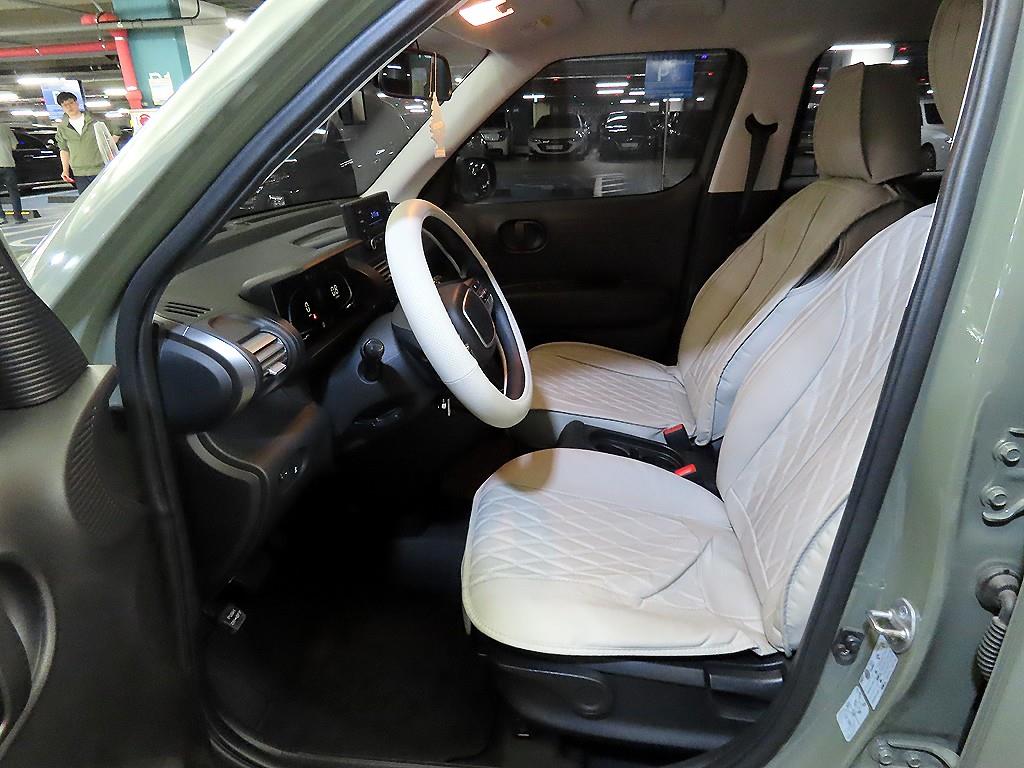 HYUNDAI Casper - Vista 6