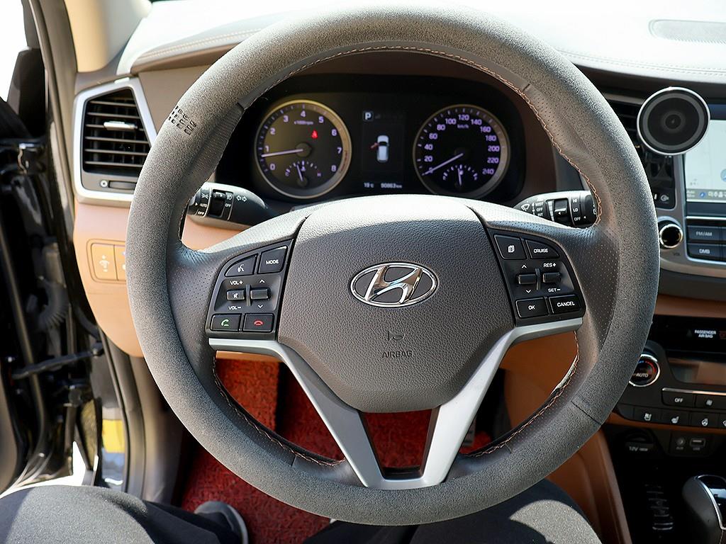 HYUNDAI Tucson 2018 Negro - Importación desde Corea - HF Imports Iquique - Foto 8
