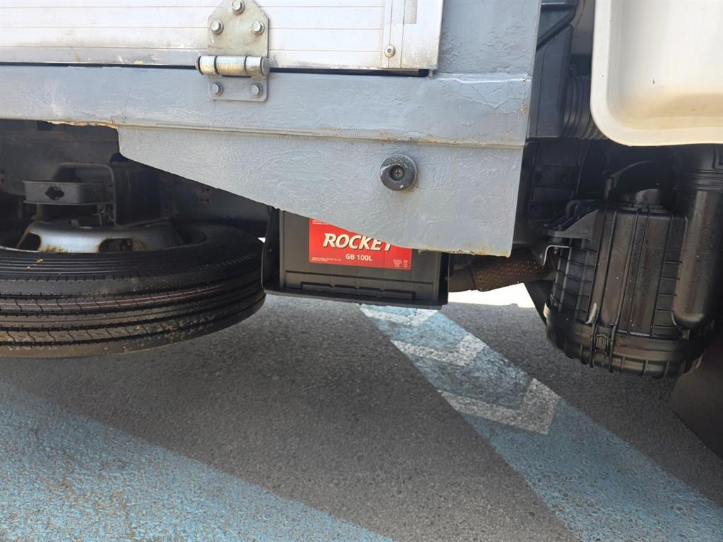 Small Truck Cargo (small) - Vista 8