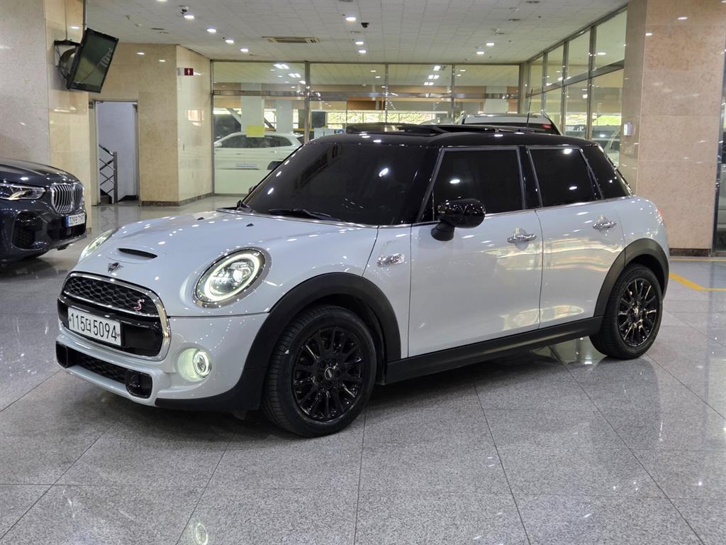 Mini Cooper 2020 Gris - Importación desde Corea - HF Imports Iquique - Foto 1