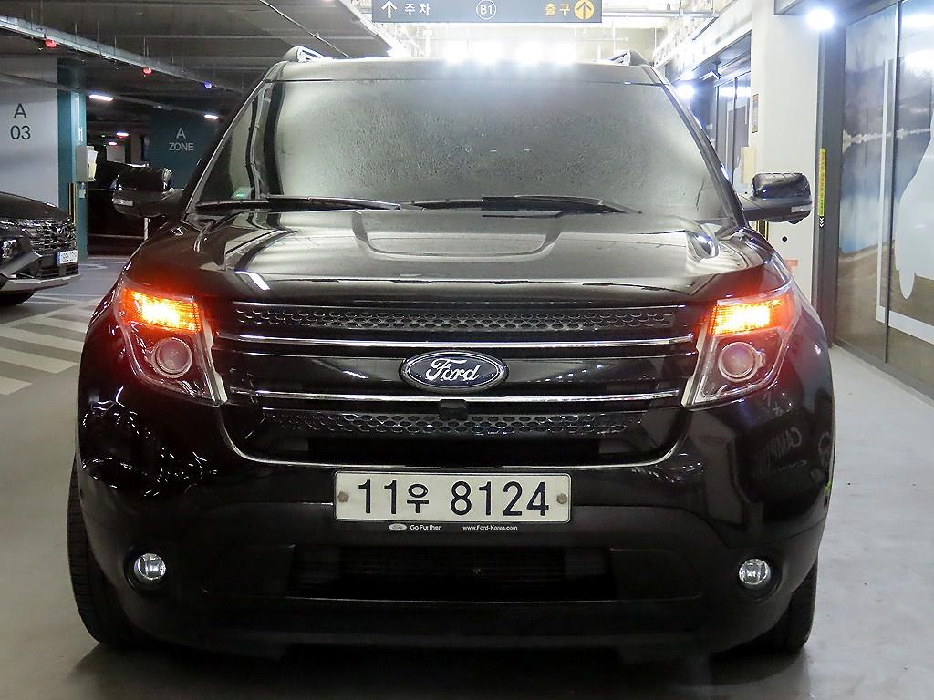 Ford Explorer - Vista 2