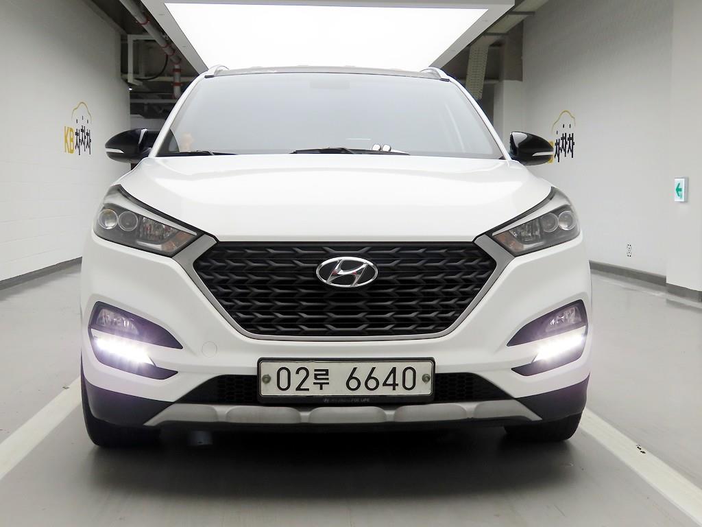 HYUNDAI Tucson - Vista 2