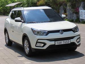 Ssangyong Tivoli - Vista 4