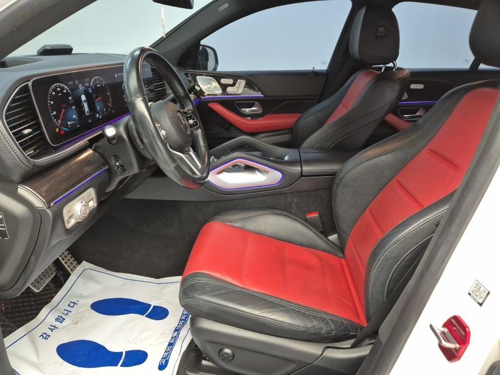 Mercedes Benz GLE Class - Vista 11