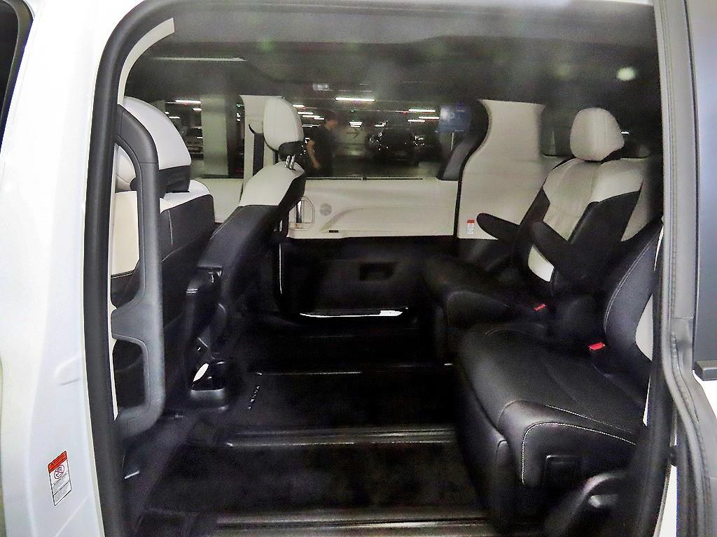 Toyota Siena - Vista 7