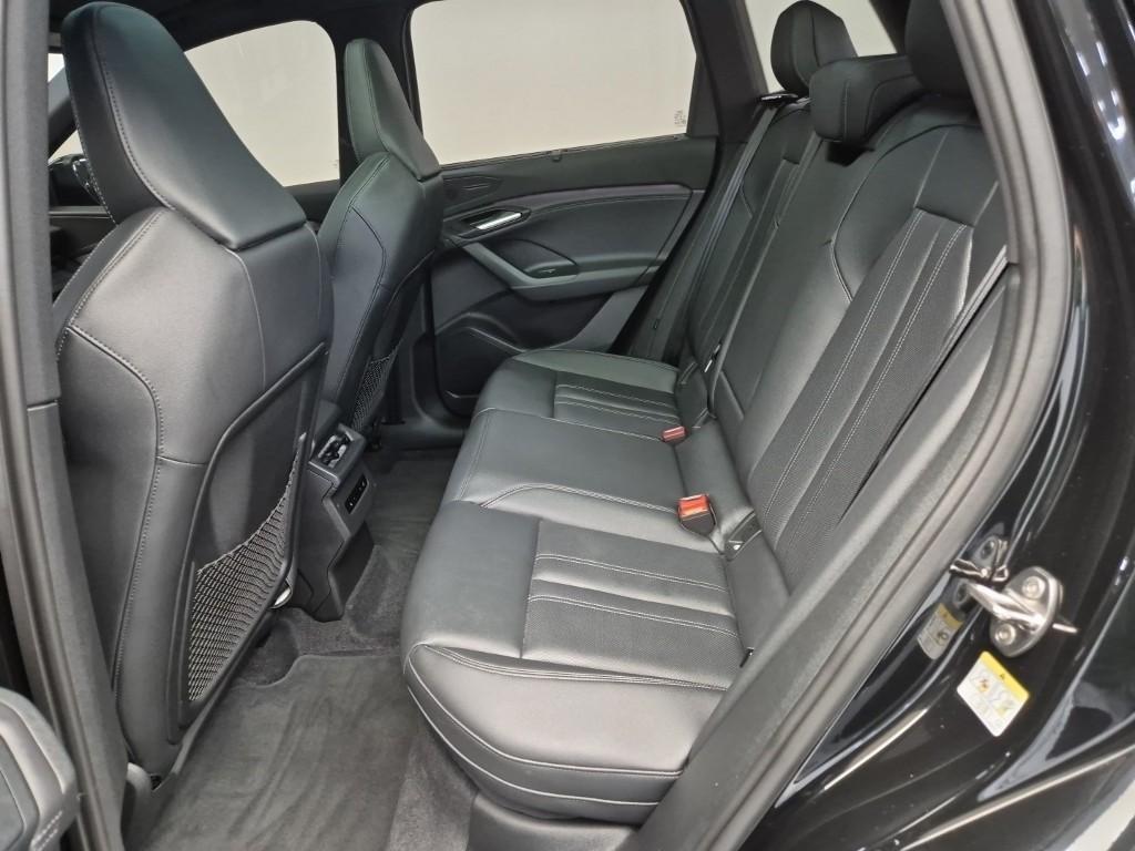 Audi Q6 e-tron - Vista 12