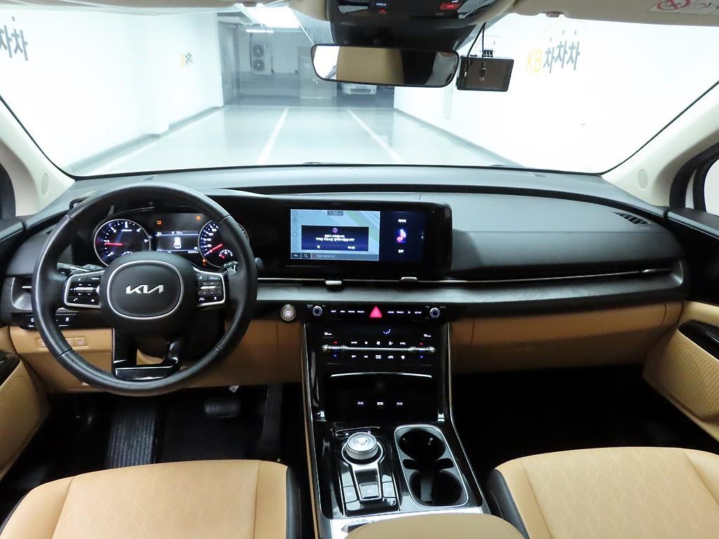 KIA Carnival - Vista 6
