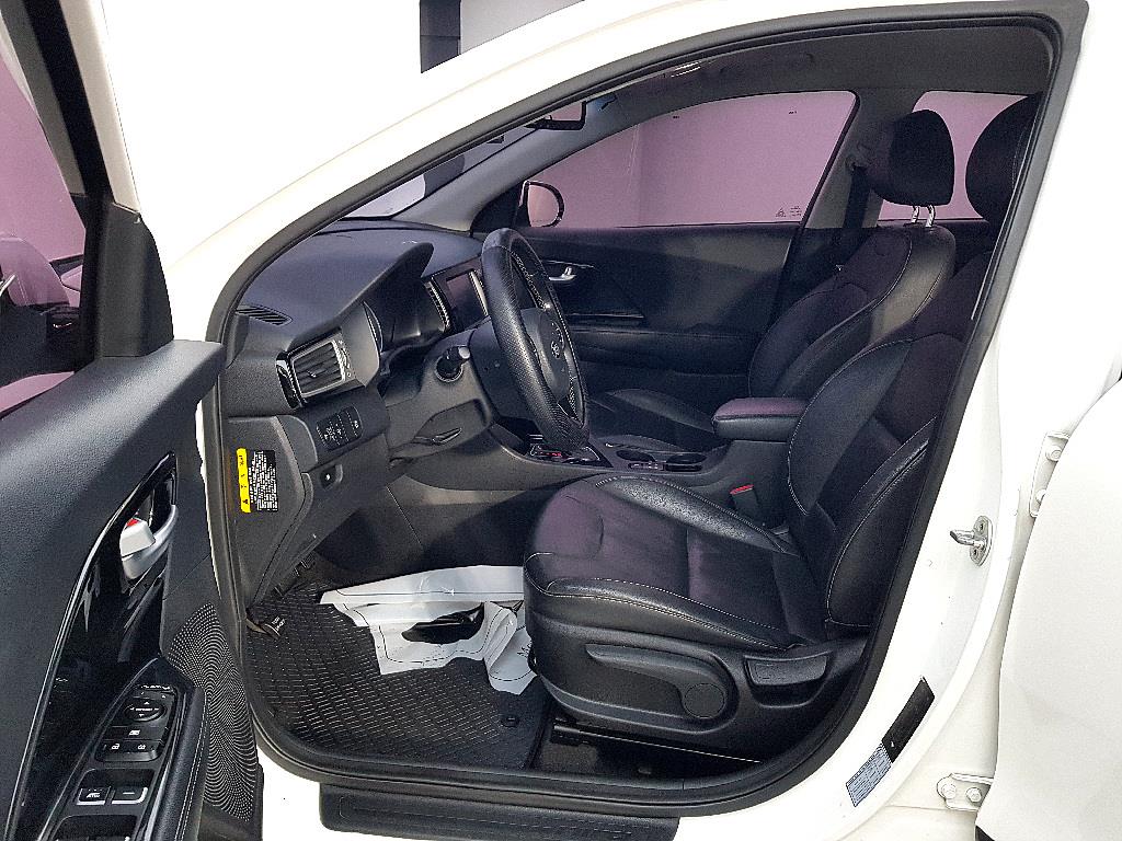 KIA Niro - Vista 8