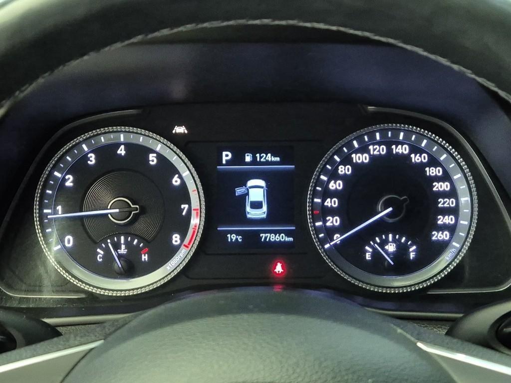 HYUNDAI Sonata - Vista 5