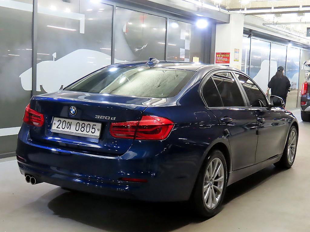 BMW 3 series - Vista 4