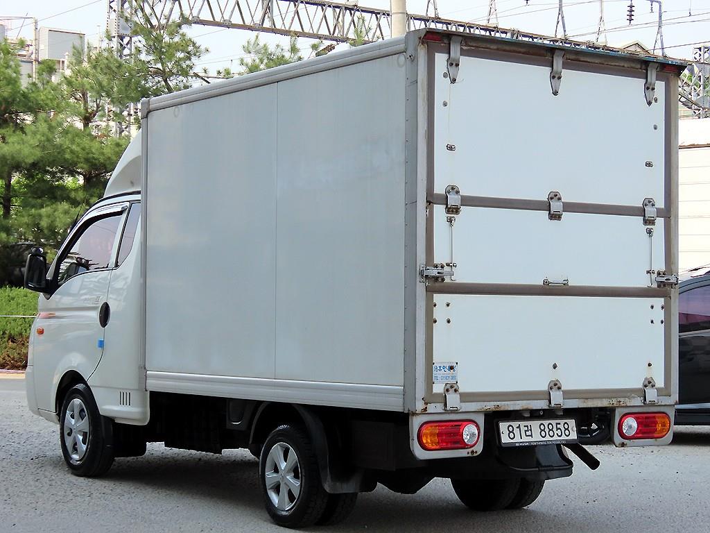 Small Truck Cargo (small) - Vista 3