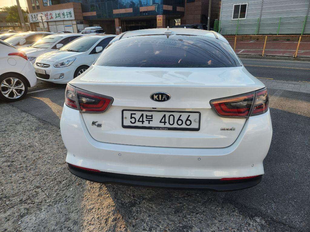 KIA K5 - Vista 3