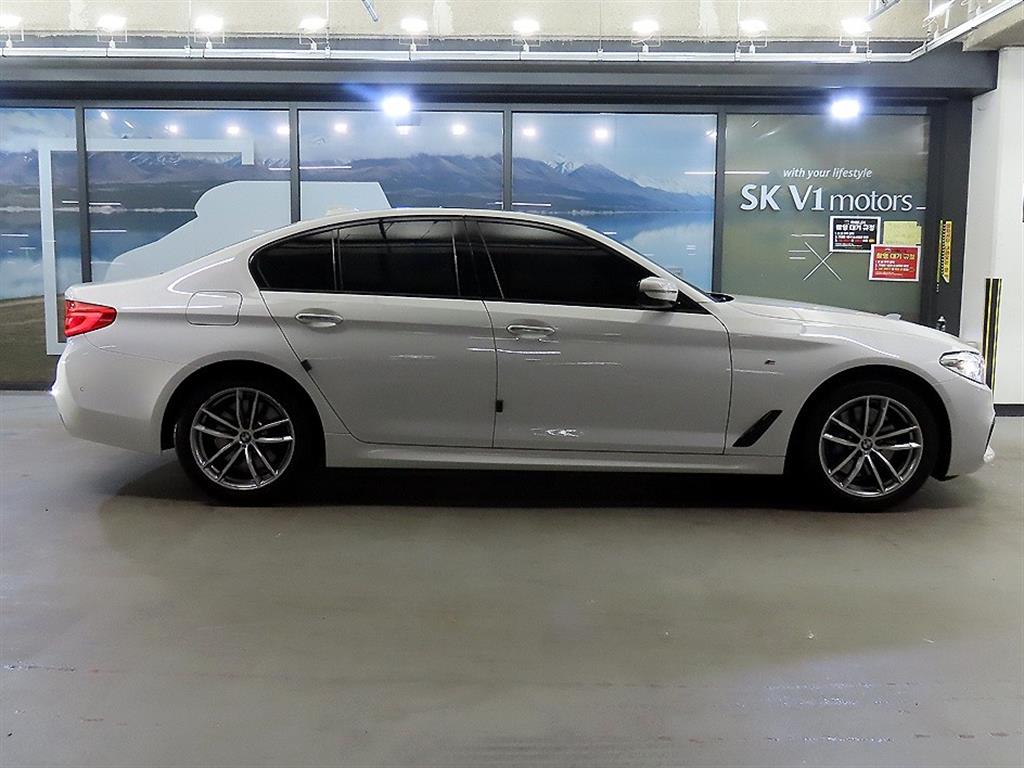 BMW 5 Series - Vista 3