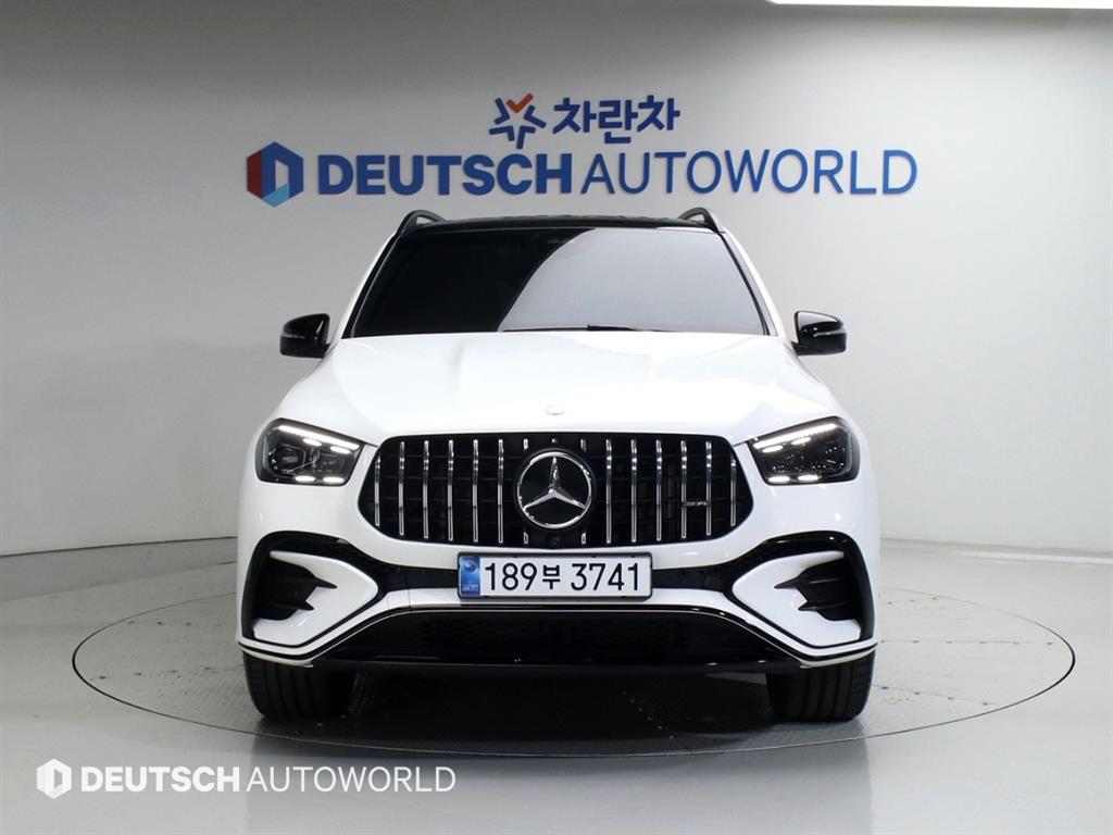 Mercedes Benz GLE Class - Vista 3