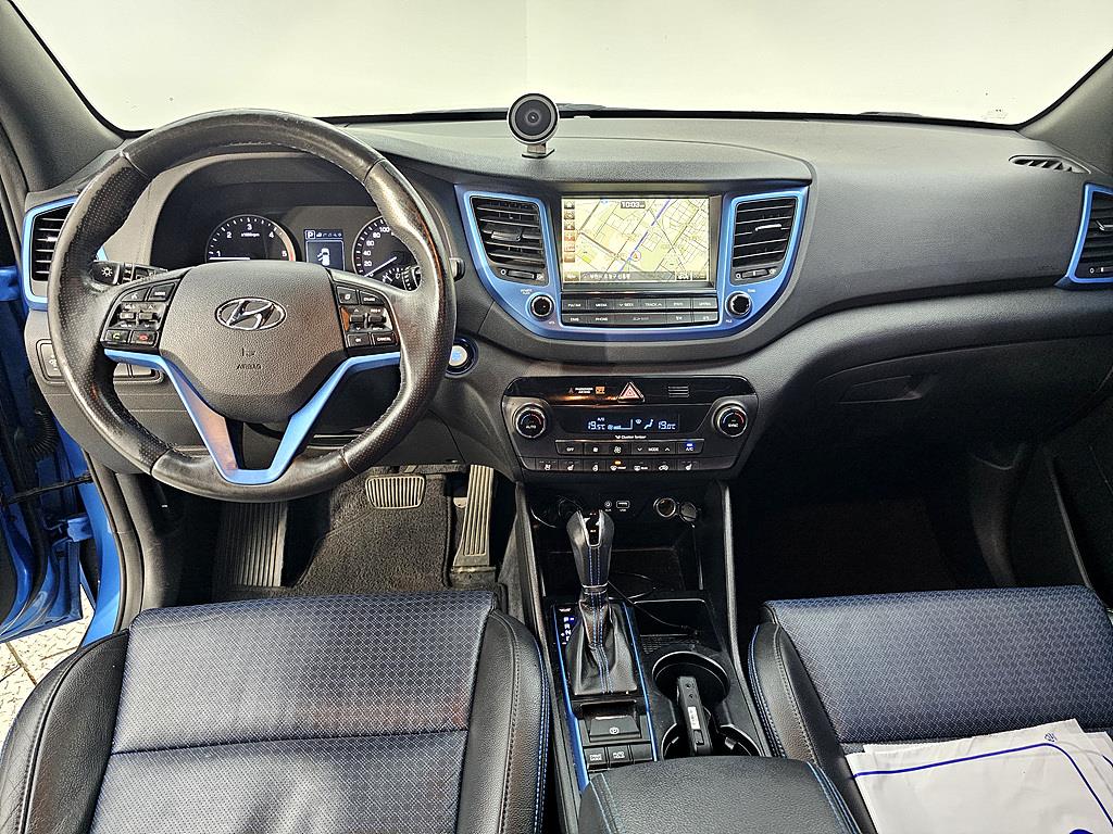 HYUNDAI Tucson - Vista 5