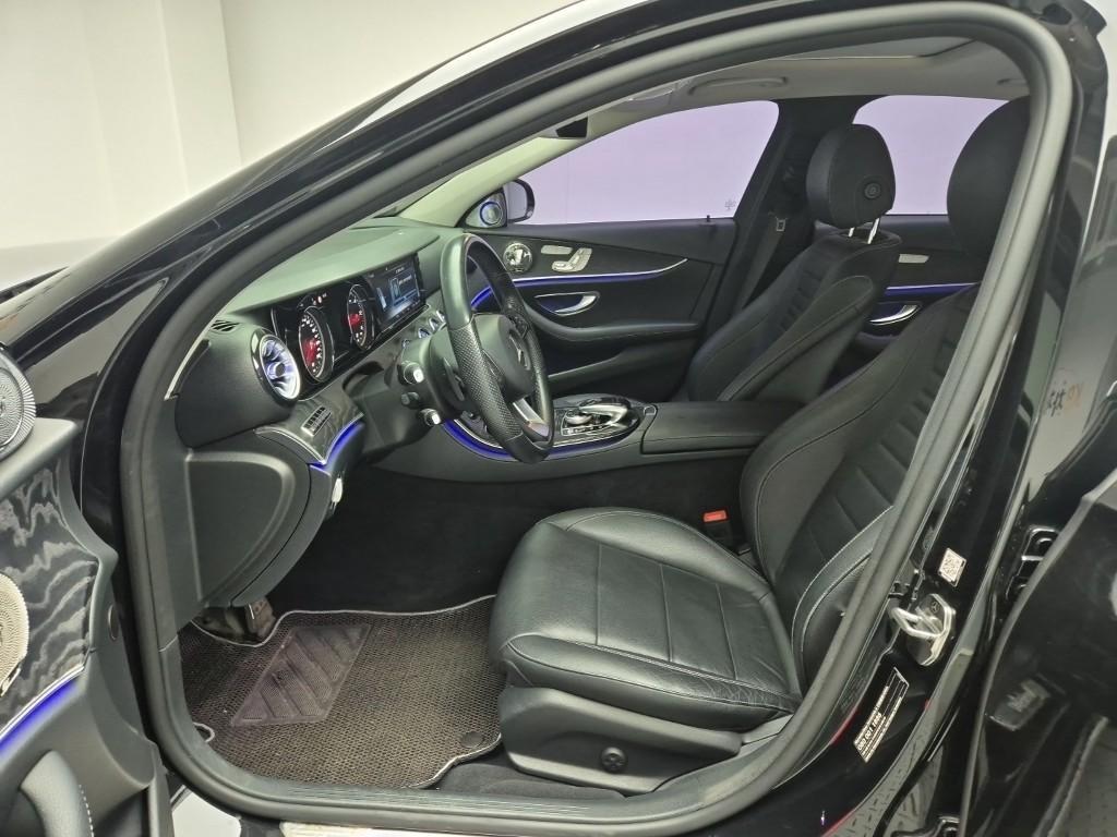 Mercedes Benz E class - Vista 11