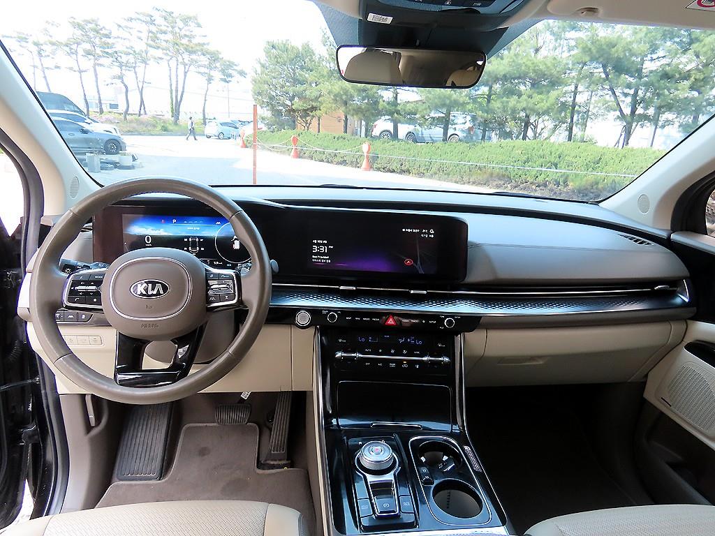 KIA Carnival - Vista 7