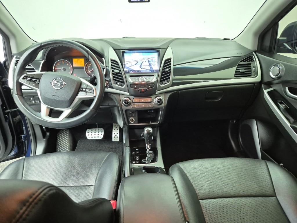 Ssangyong Korando - Vista 5