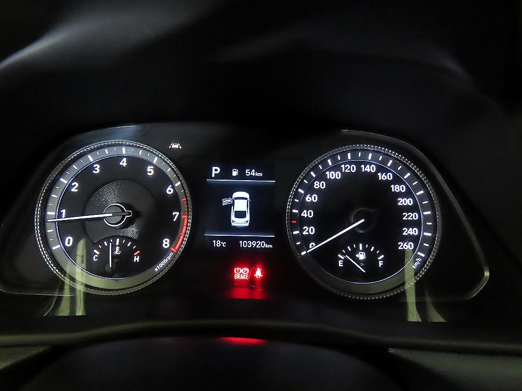 HYUNDAI Sonata - Vista 8