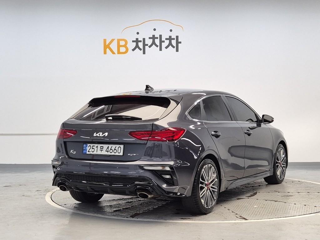 KIA K3 - Vista 3