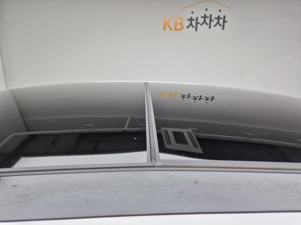 HYUNDAI Grandeur 2018 Blanco - Importación desde Corea - HF Imports Iquique - Foto 13