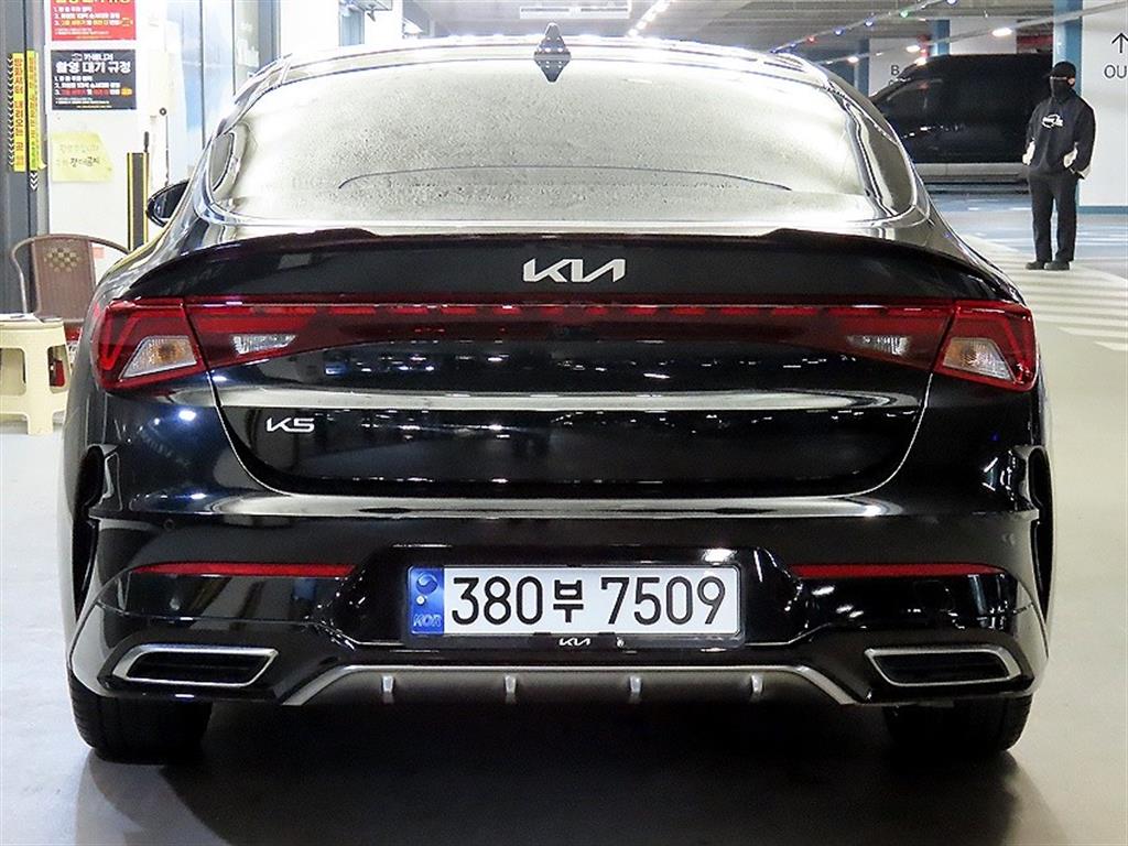 KIA K5 - Vista 5