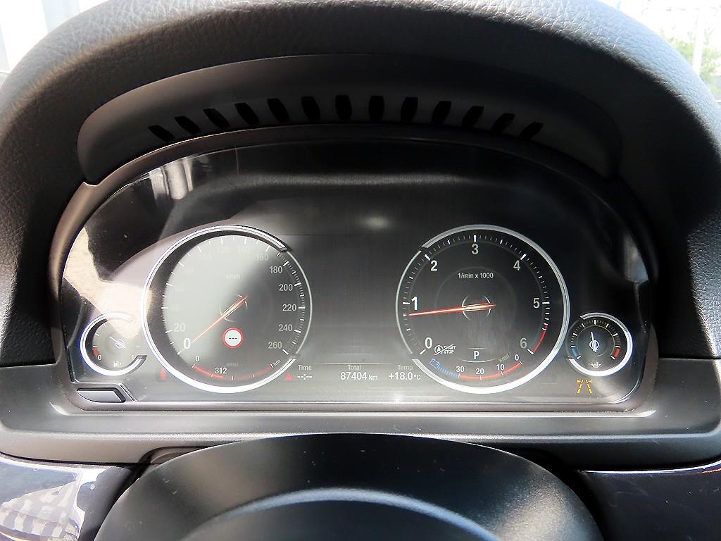 BMW 5 Series - Vista 9