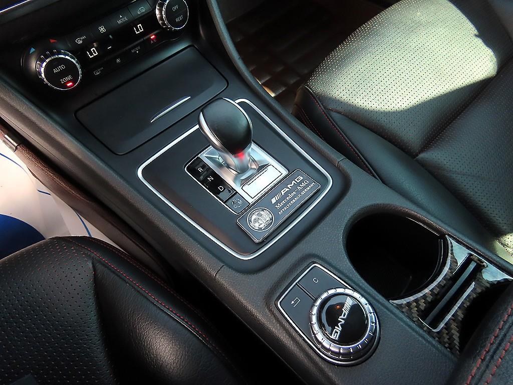 Mercedes Benz A Class - Vista 10