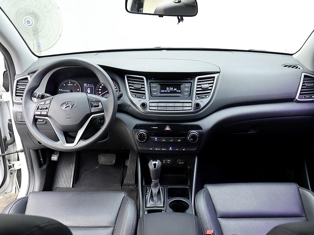 HYUNDAI Tucson - Vista 9
