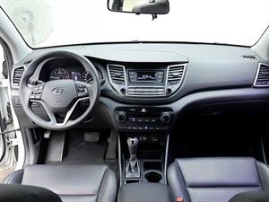 HYUNDAI Tucson - Vista 10