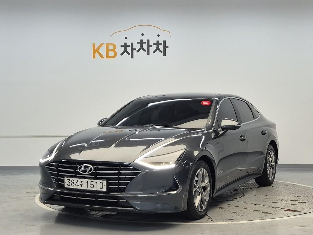 HYUNDAI Sonata - Vista 3