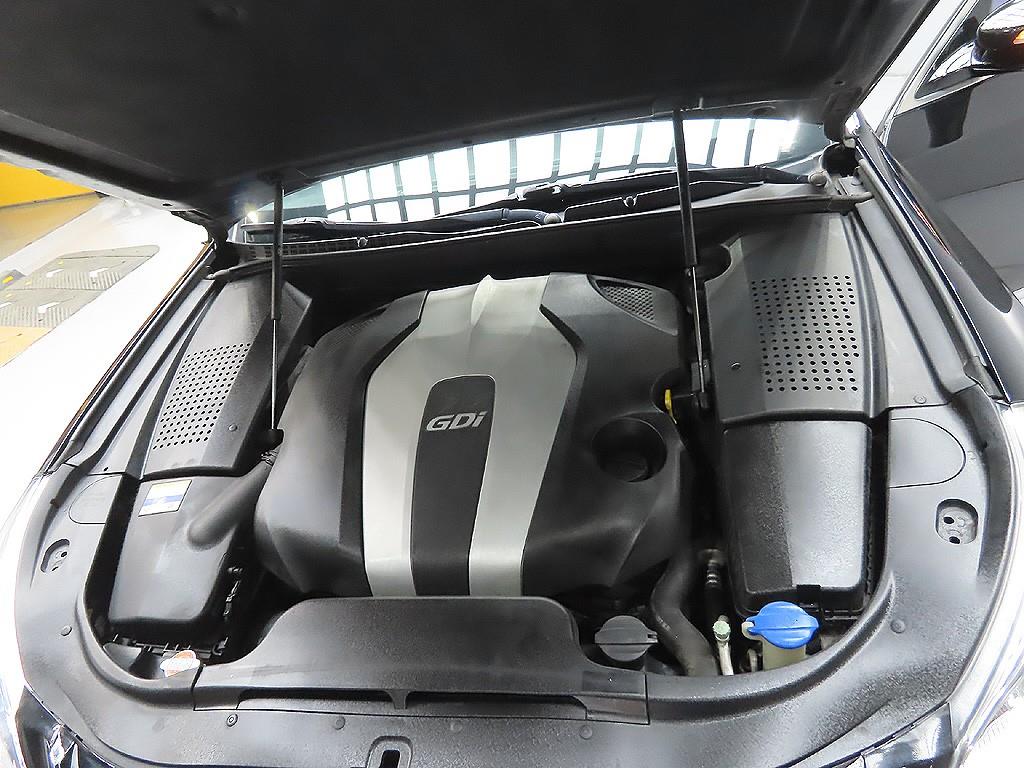 HYUNDAI Equus 2012 Negro - Importación desde Corea - HF Imports Iquique - Foto 7