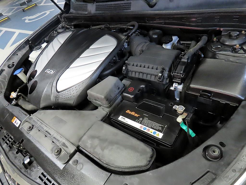 HYUNDAI Grandeur 2014 Negro - Importación desde Corea - HF Imports Iquique - Foto 19