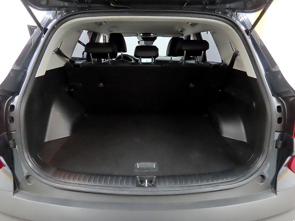 KIA Seltos 2022 Gris - Importación desde Corea - HF Imports Iquique - Foto 19