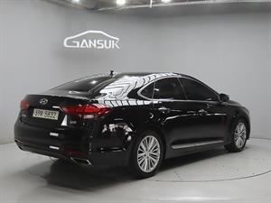 HYUNDAI Aslan - Vista 8