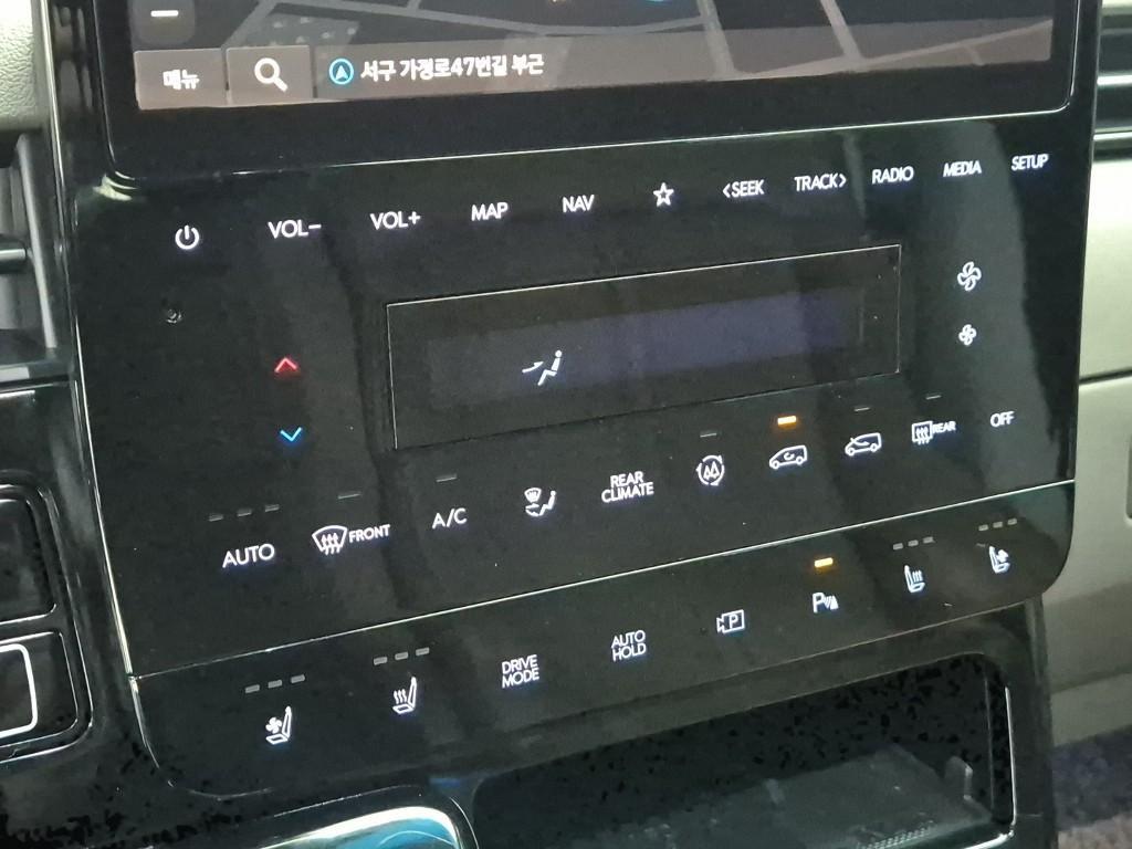 HYUNDAI Staria - Vista 8