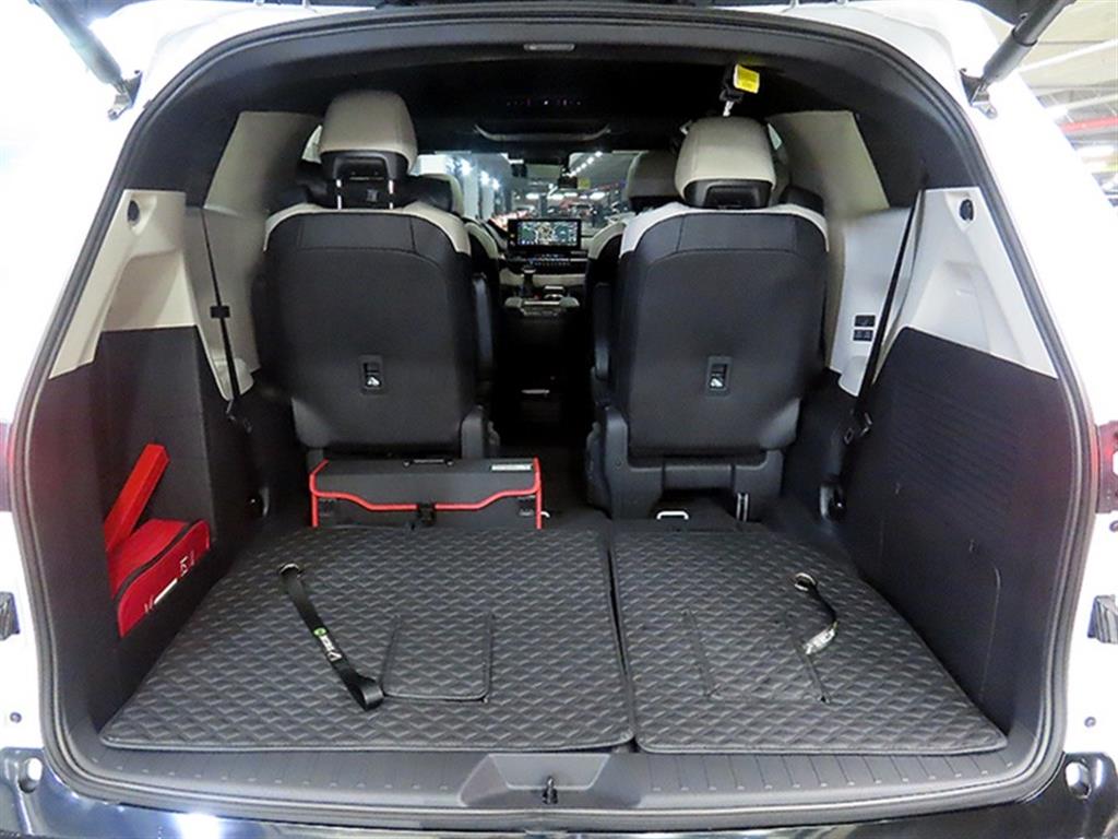 Toyota Siena 2025 Blanco - Importación desde Corea - HF Imports Iquique - Foto 17