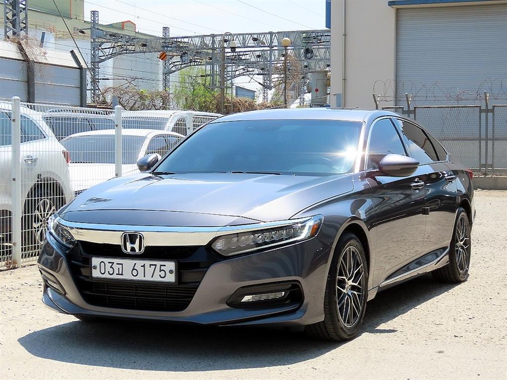 Honda Accord - Vista 2