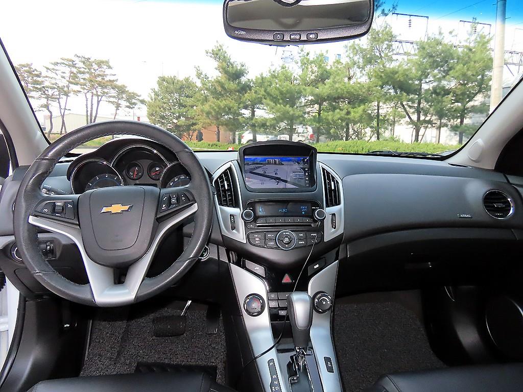 Chevrolet Cruise - Vista 7