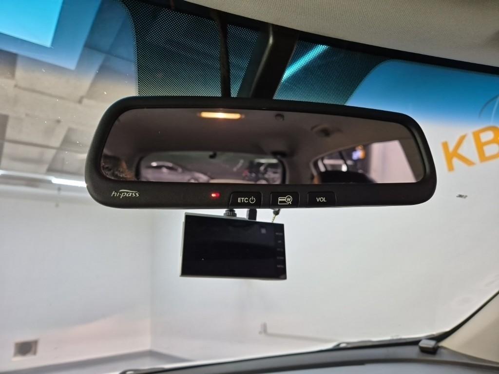 KIA Sportage 2016 Blanco - Importación desde Corea - HF Imports Iquique - Foto 18