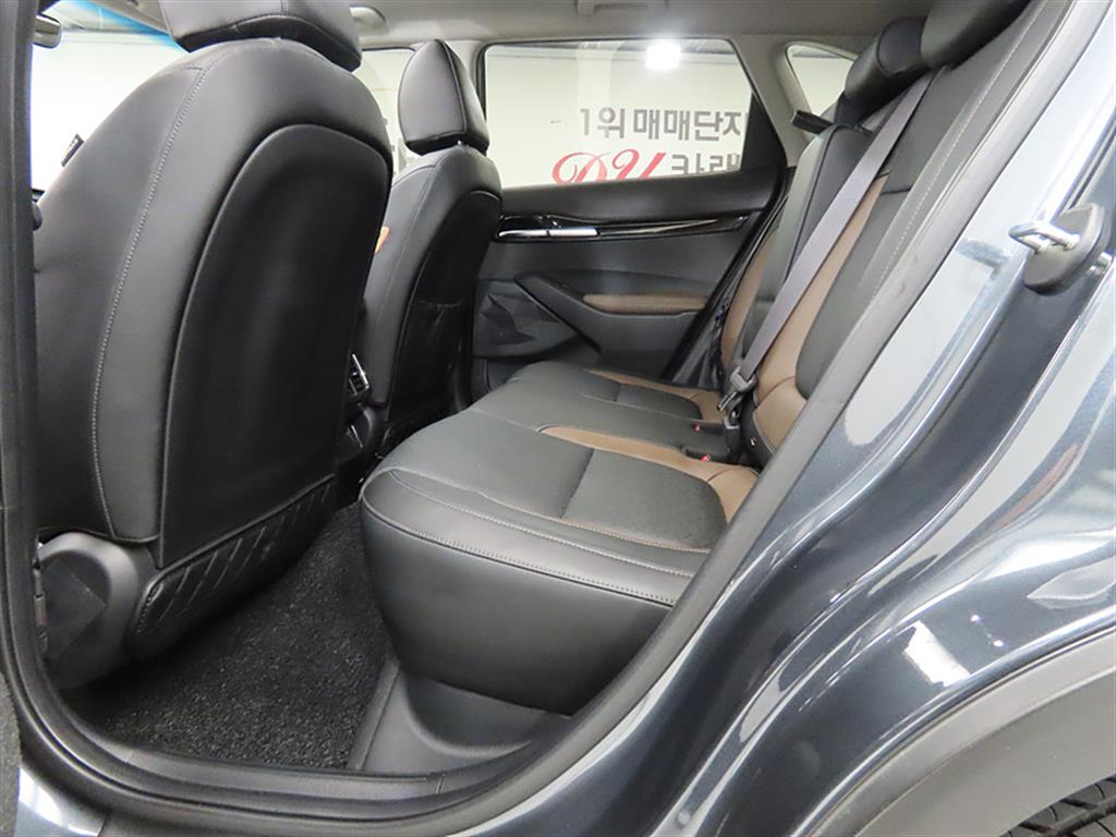 KIA Seltos - Vista 6