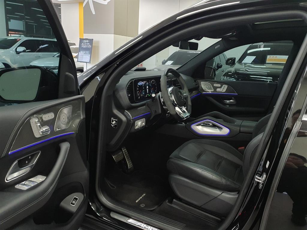 Mercedes Benz GLE Class - Vista 7