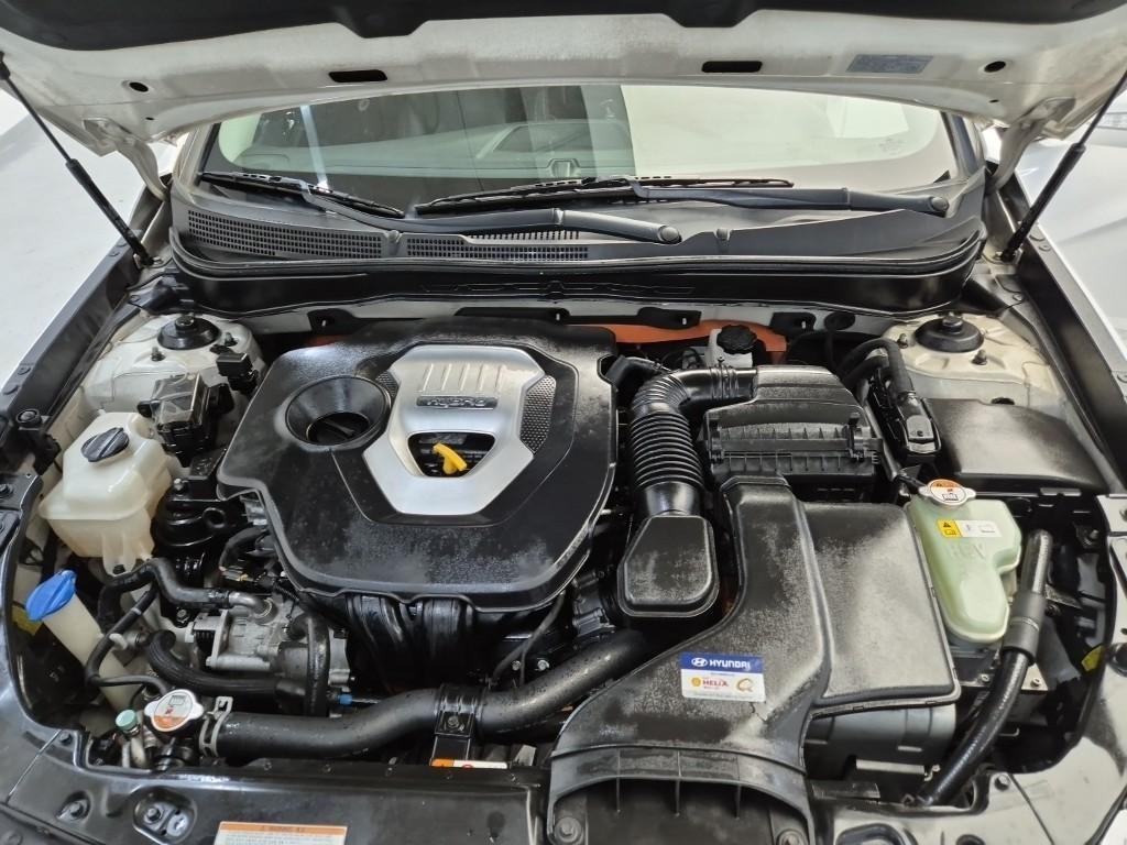 HYUNDAI Sonata - Vista 5