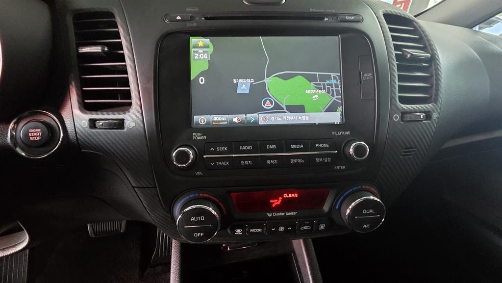 KIA K3 - Vista 5