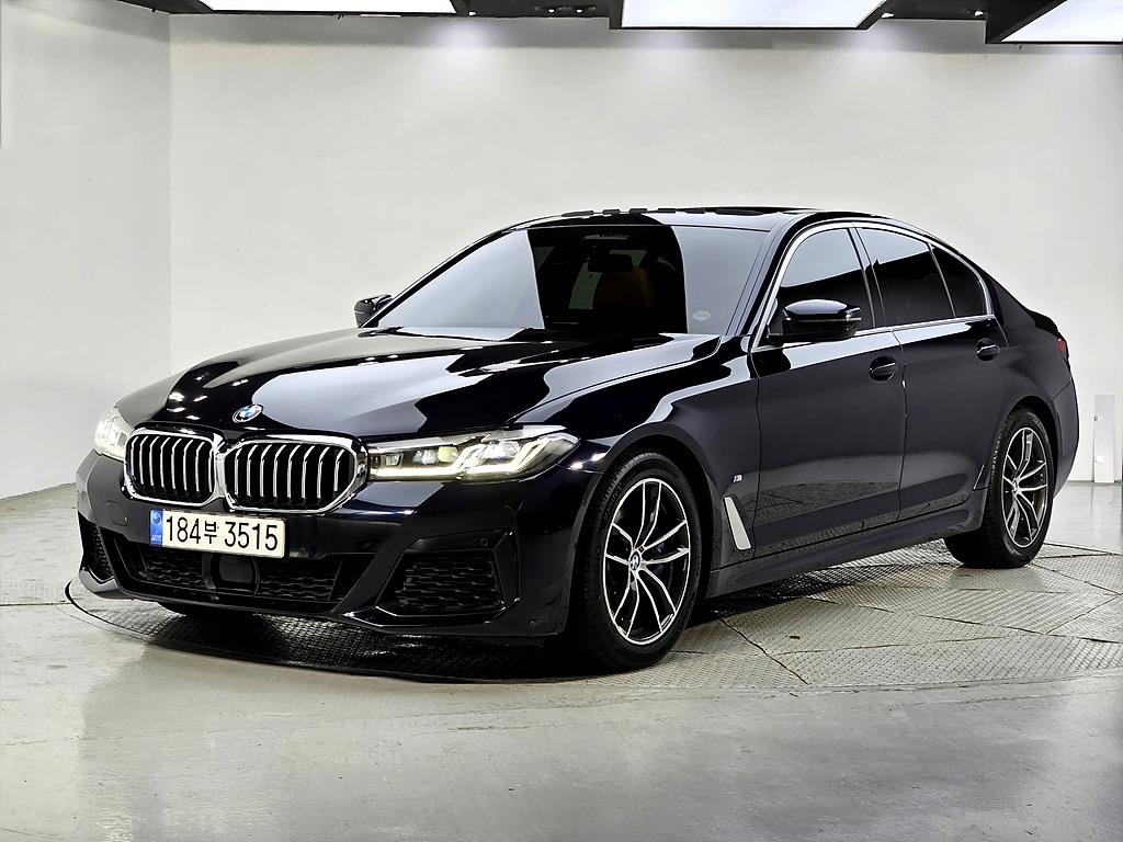 BMW 5 Series 2022 Negro - Importación desde Corea - HF Imports Iquique - Foto 1
