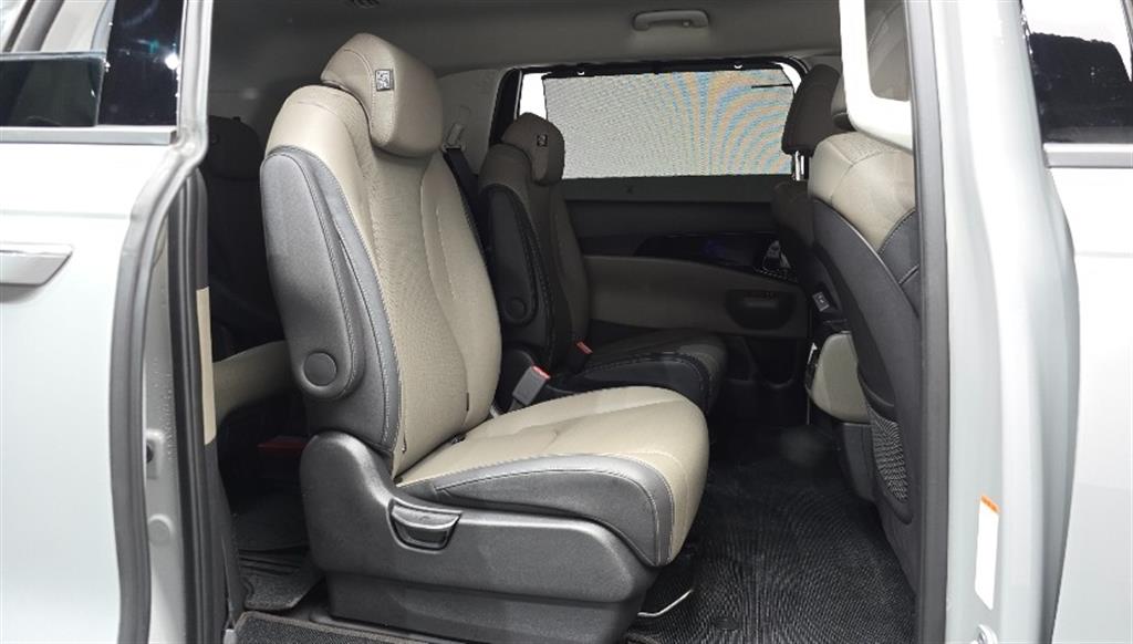 KIA Carnival 2025 Gris - Importación desde Corea - HF Imports Iquique - Foto 18
